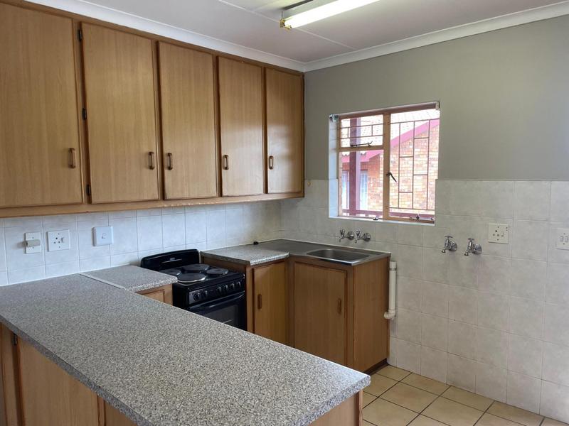 To Let 1 Bedroom Property for Rent in Potchefstroom North West